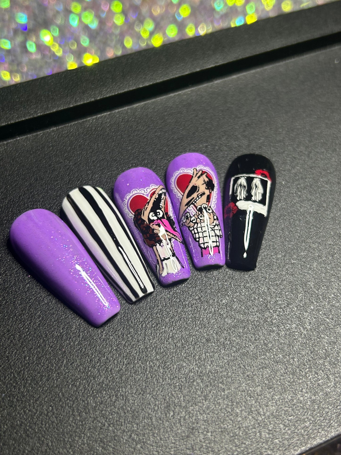 Eyes 4 u: Press on Nails