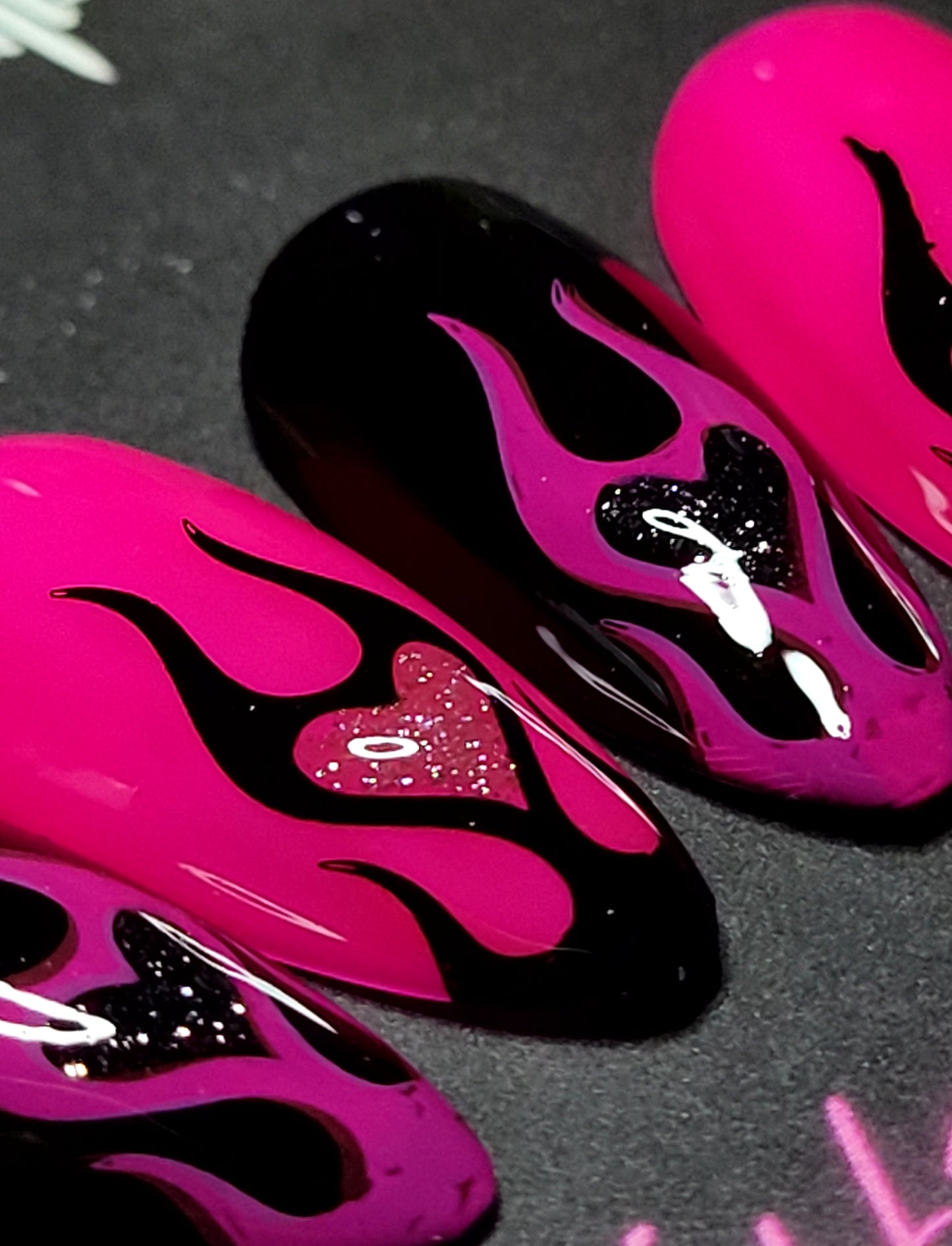 Burnin Love: Press on Nails