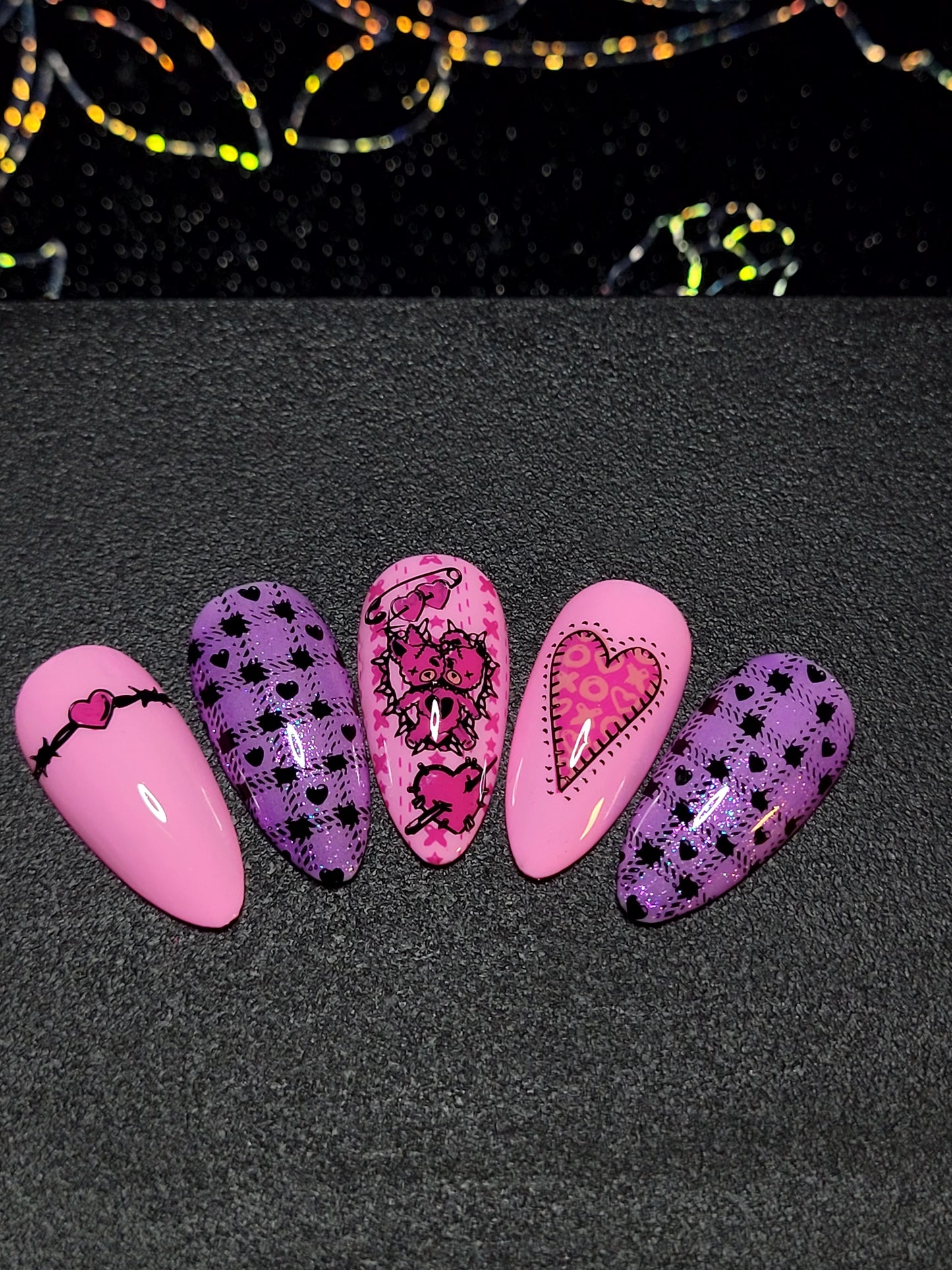 Be Mine: Press on Nails