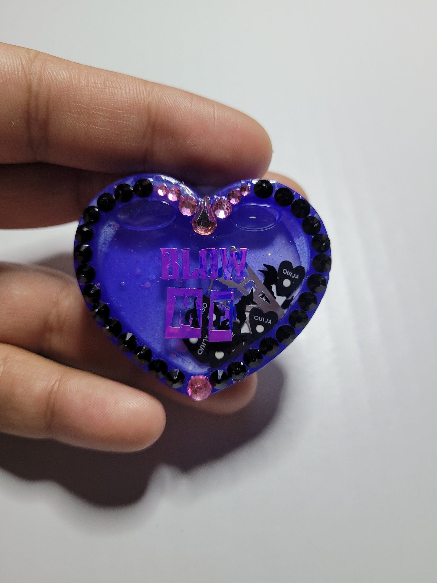 Heart Liquid Shaker Phone Stands