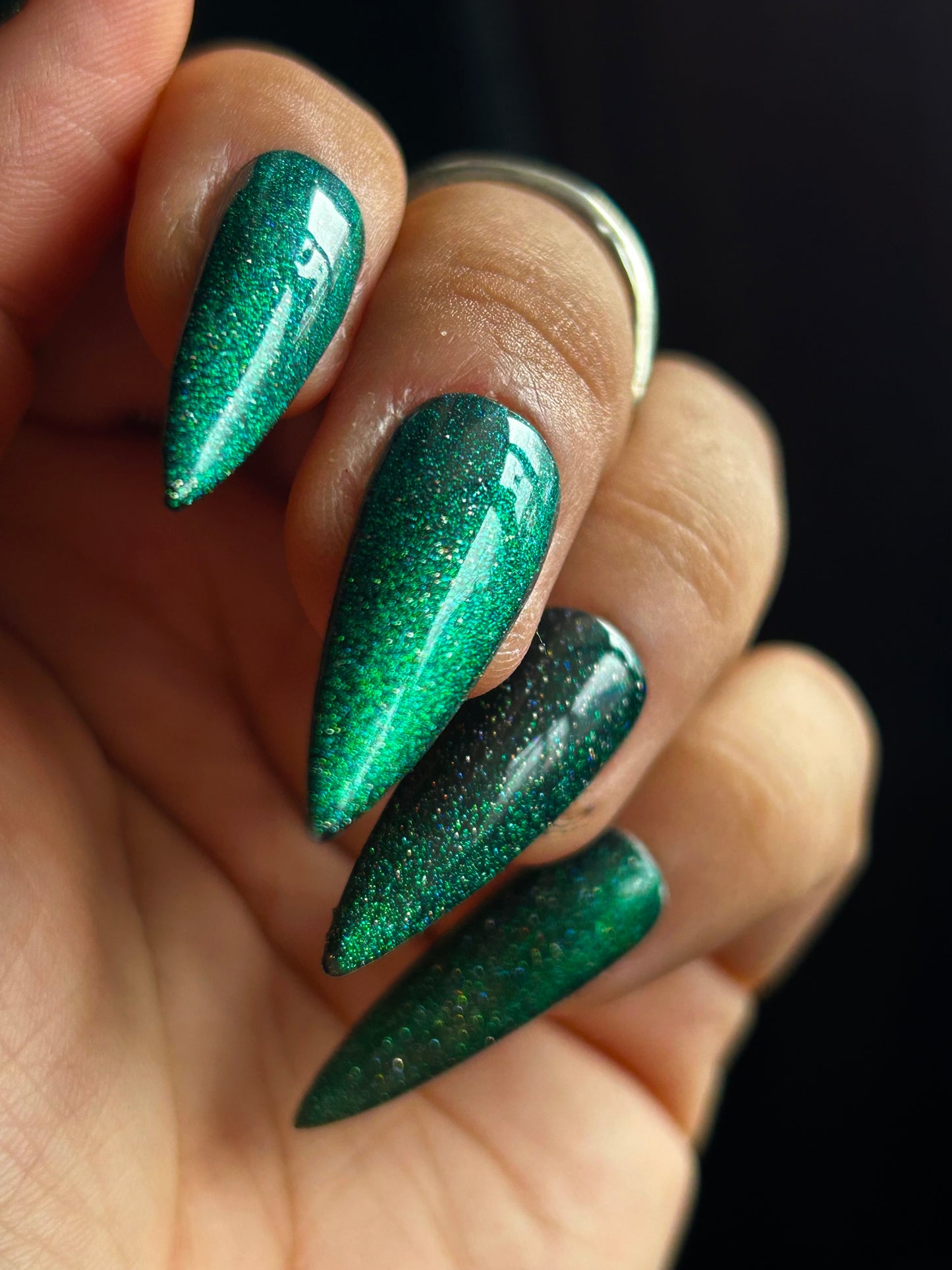 Emerald City: Press on Nails