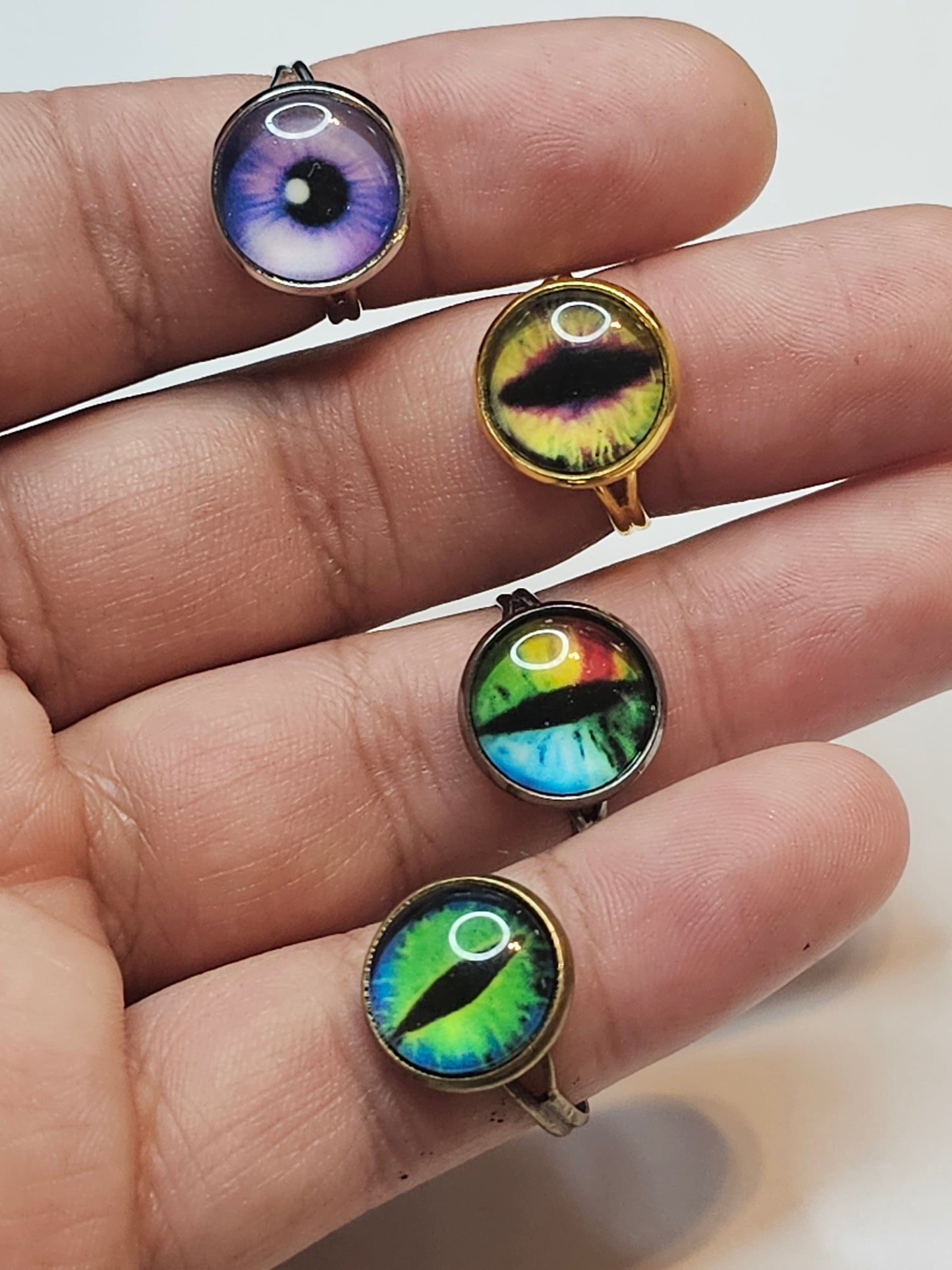 Mystery Adjustable Eye Ring