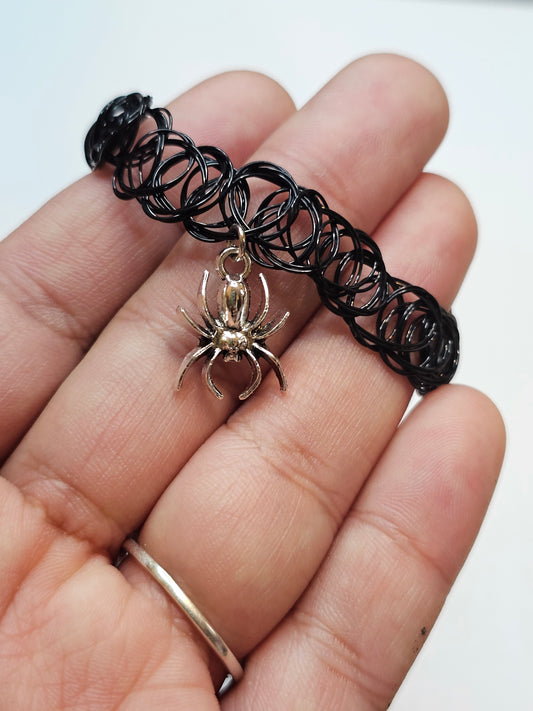 Spider Choker