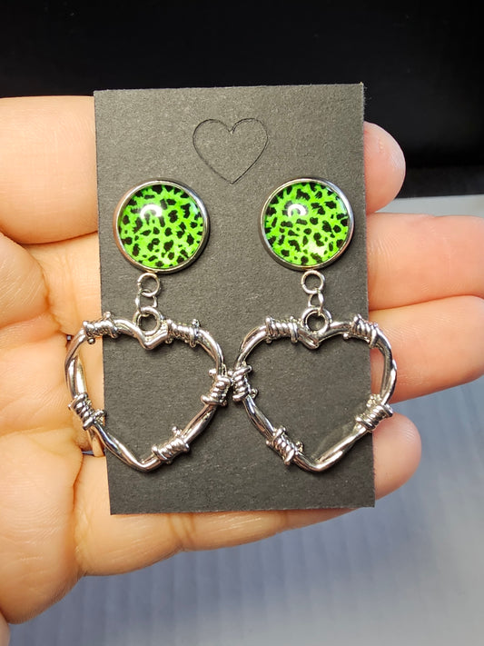 Barbed Wire Heart Stud Earrings