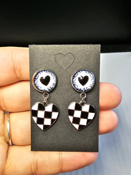 White Heart Eye Stud Earrings