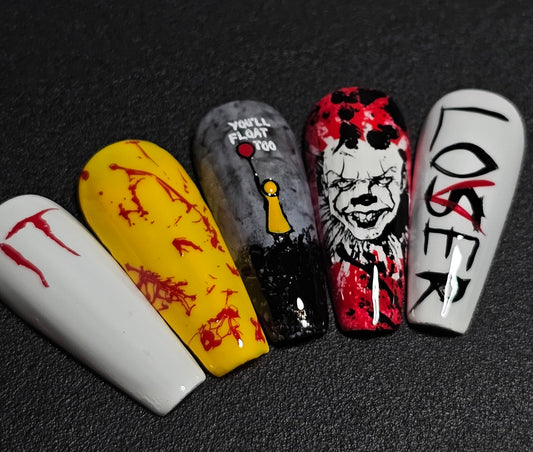 Killer Clown: Press on Nails