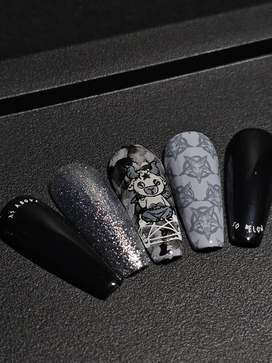 As above, so below: Press on Nails