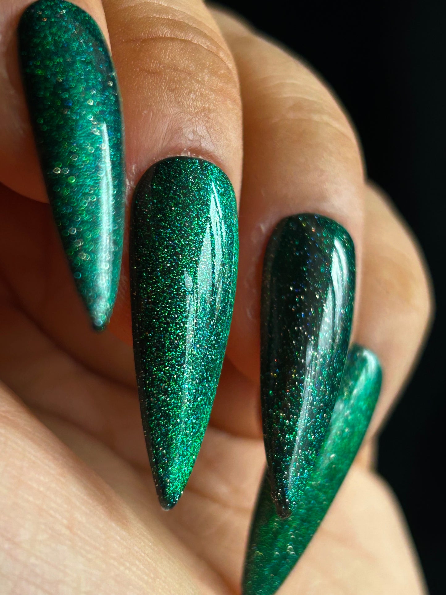 Emerald City: Press on Nails