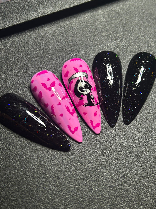 Love u 2 death: Press on Nails