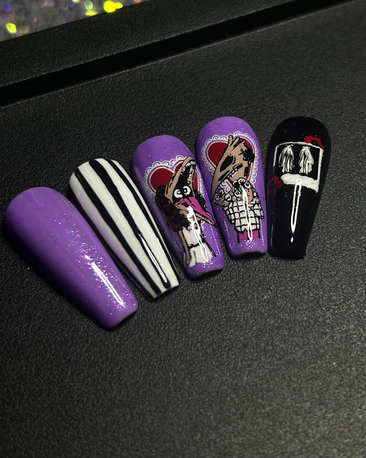 Eyes 4 u: Press on Nails