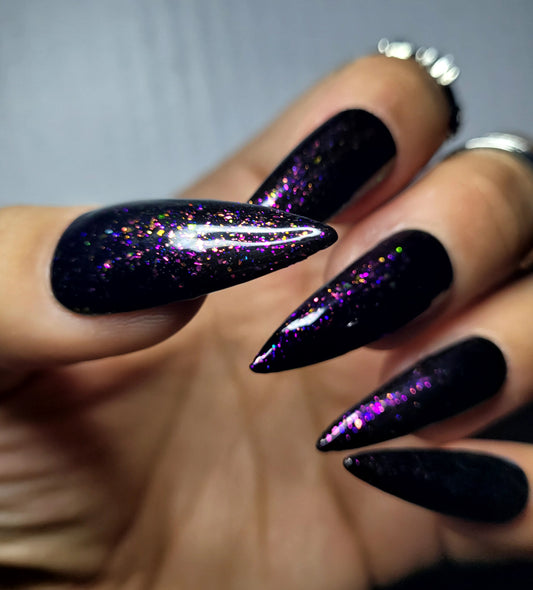 Party Animal: Press on nails