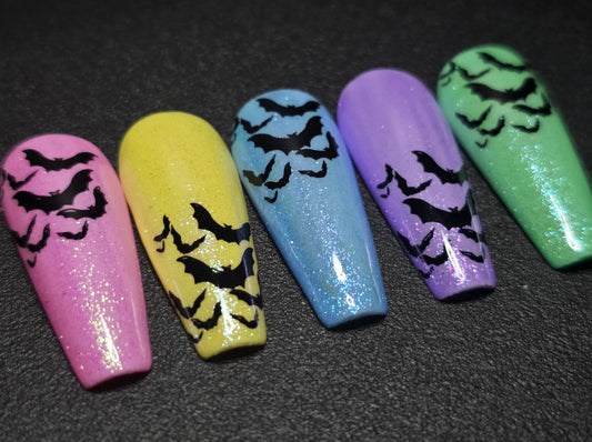 Pastel Bats: Press on Nails