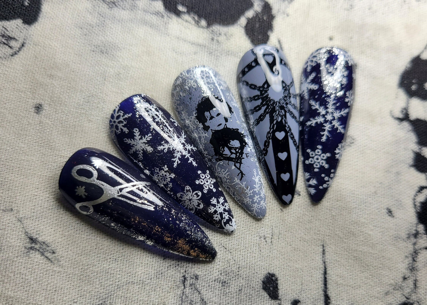 Alone: Press on Nails