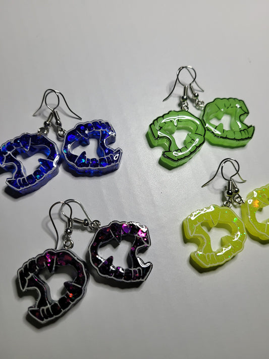 Mini Halloween Vampire Teeth Earrings