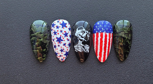 Merica: Press on Nails